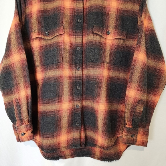 Old Navy Women's The Boyfriend Shirt Sz M Orange Black Plaid Swiftie Flannel‎ - Picture 3 of 8